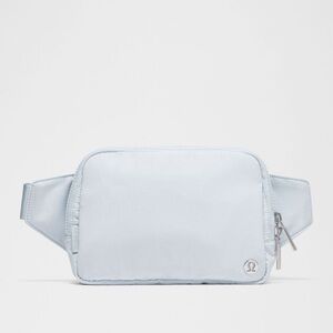 NWT Lululemon EVERYWHERE BELT BAG LARGE 2L in Starch Blue STRH - OOS online!